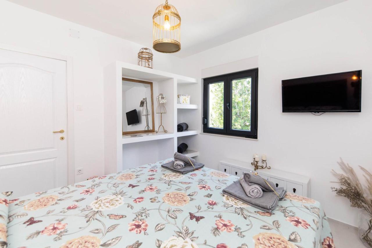 Gloria Luxury Suite Apartment Crikvenica Exterior foto