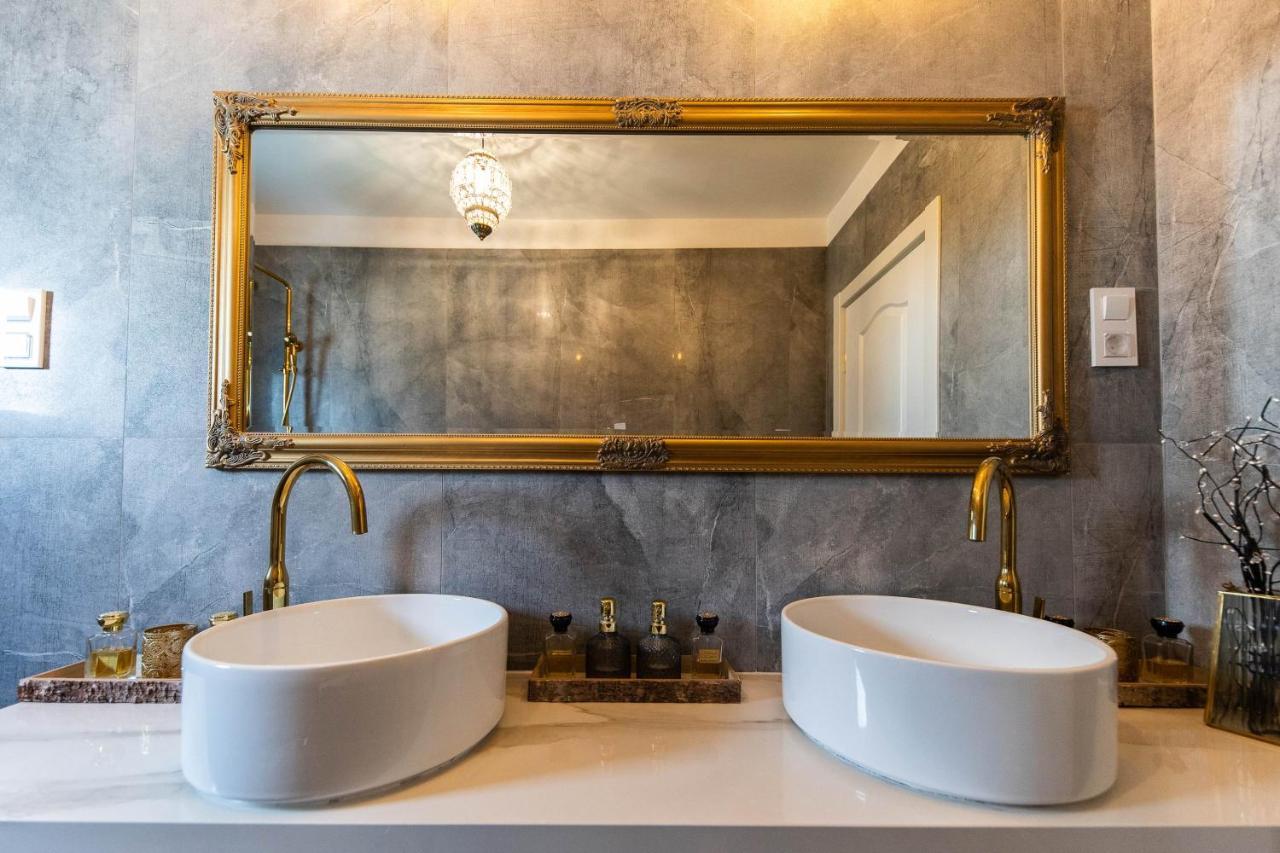 Gloria Luxury Suite Apartment Crikvenica Exterior foto